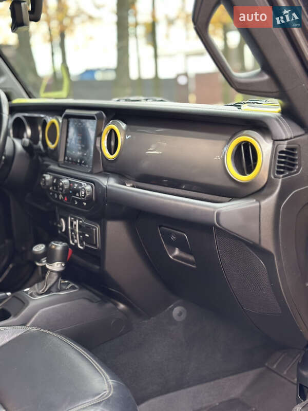 Внедорожник / Кроссовер Jeep Wrangler 2019 в Киеве