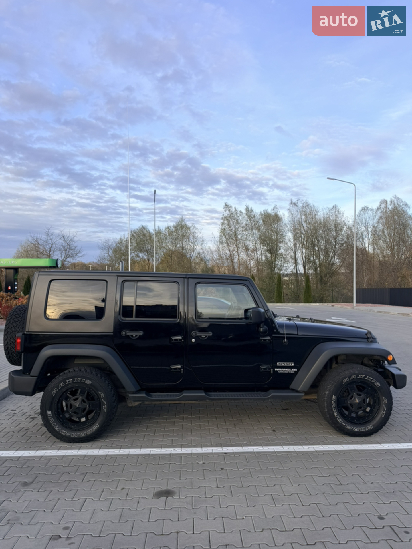 2014 Jeep Wrangler - мініатюра 4