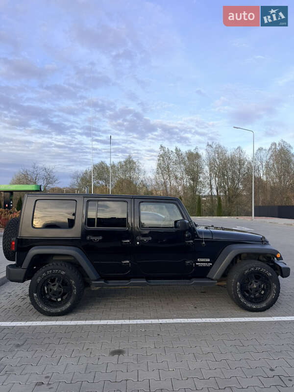 Внедорожник / Кроссовер Jeep Wrangler 2014 в Хмельницком