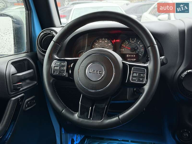 Внедорожник / Кроссовер Jeep Wrangler 2017 в Харькове фото 15 Внедорожник / Кроссовер Jeep Wrangler 2017 в Харькове