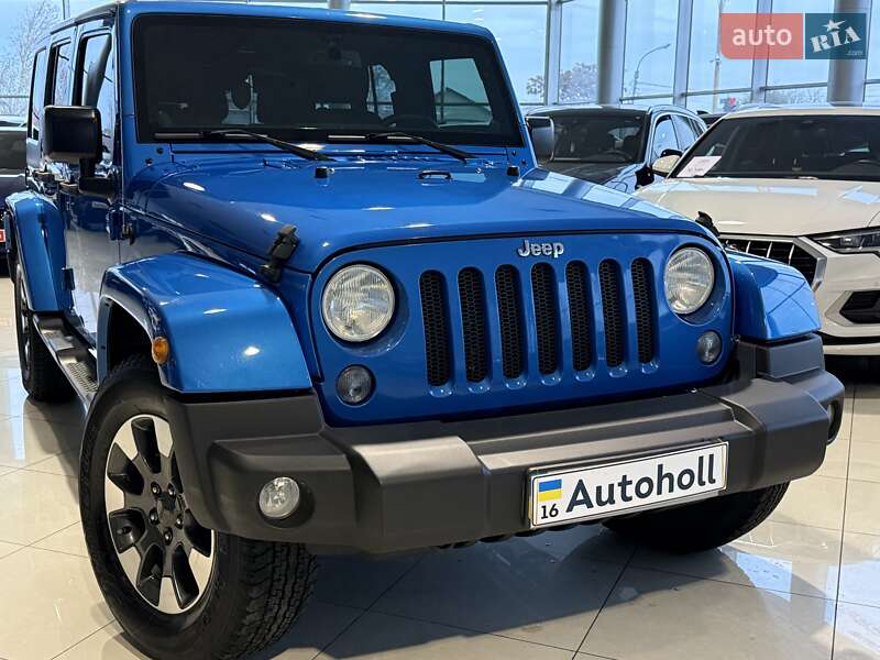 Внедорожник / Кроссовер Jeep Wrangler 2014 в Одессе