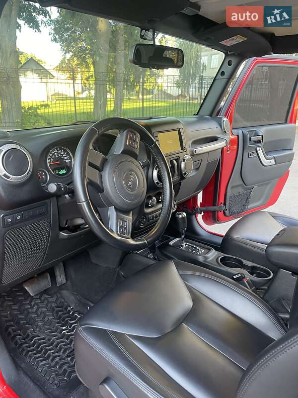 Внедорожник / Кроссовер Jeep Wrangler 2017 в Борисполе фото 22 Внедорожник / Кроссовер Jeep Wrangler 2017 в Борисполе