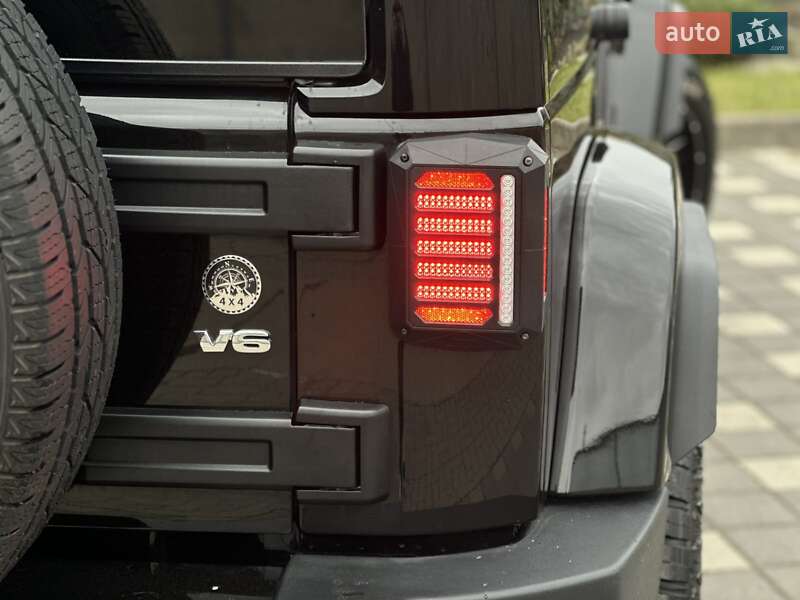 Позашляховик / Кросовер Jeep Wrangler 2017 в Стрию