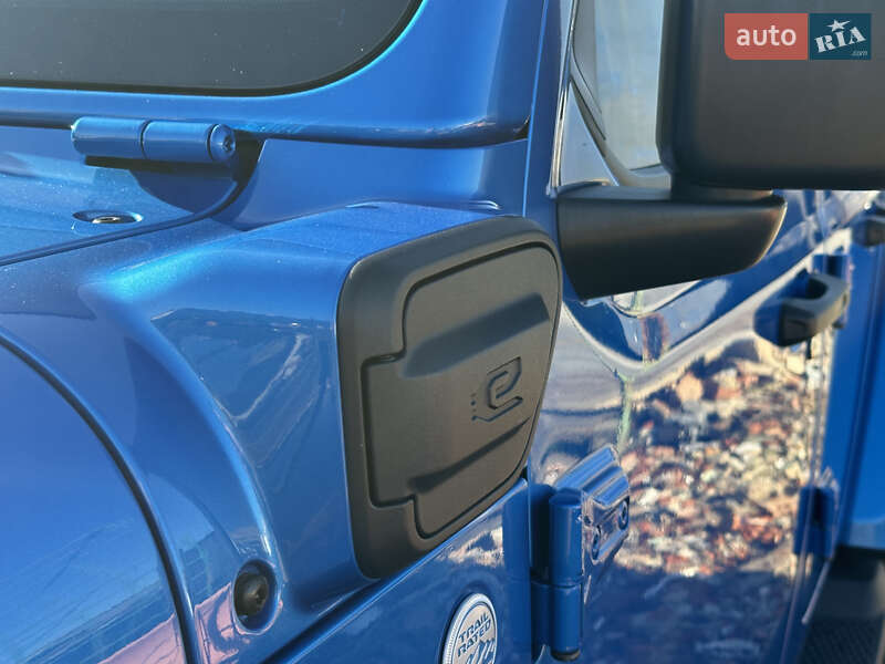 Внедорожник / Кроссовер Jeep Wrangler 2021 в Львове