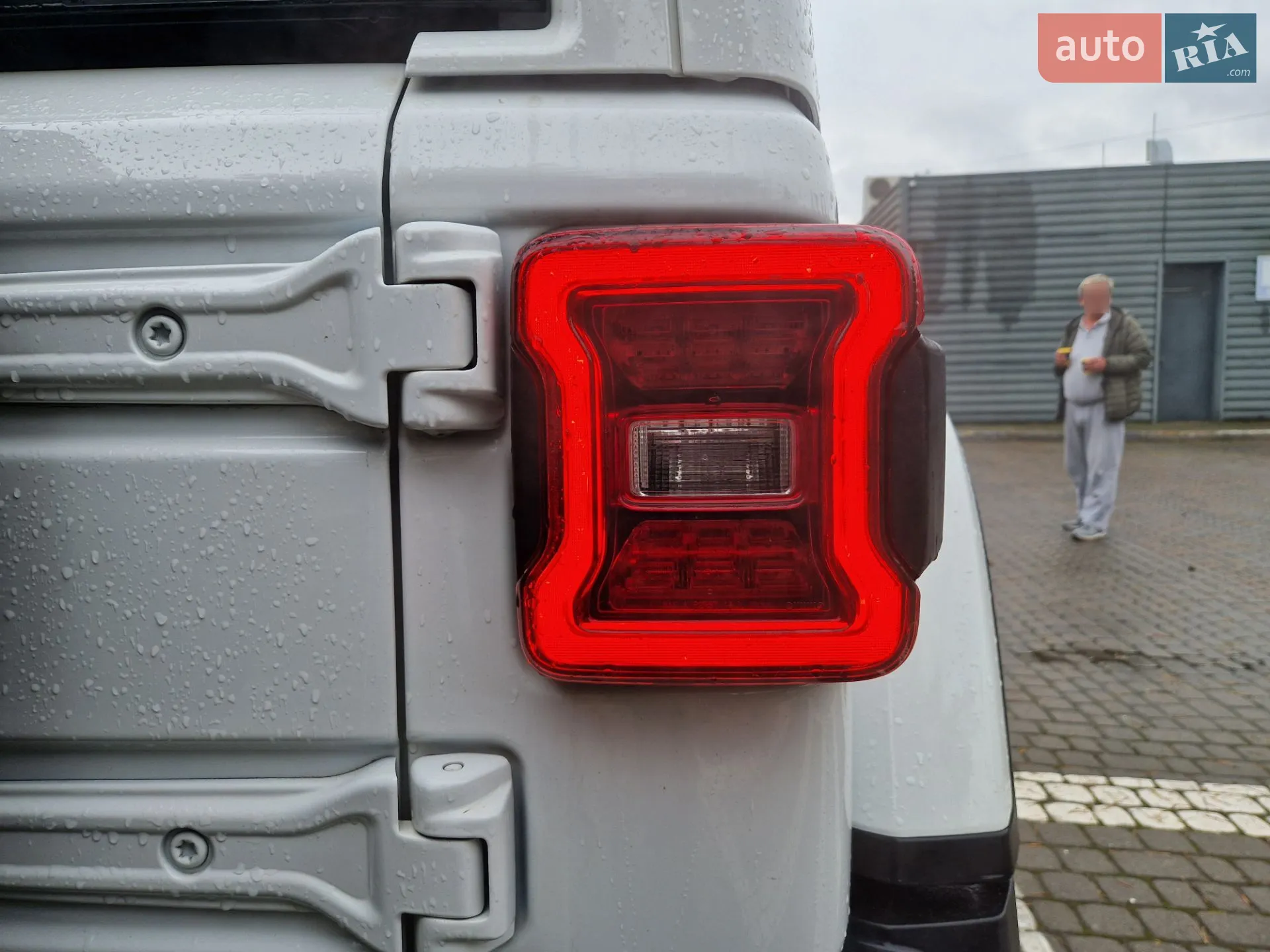2022 Jeep Wrangler - мініатюра 32