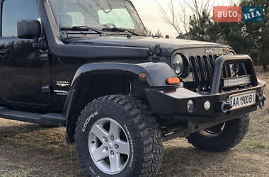 Позашляховик / Кросовер Jeep Wrangler 2015 в Києві