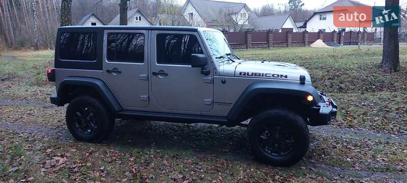 Позашляховик / Кросовер Jeep Wrangler 2015 в Дубні фото 9 Позашляховик / Кросовер Jeep Wrangler 2015 в Дубні