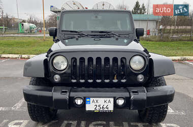 Позашляховик / Кросовер Jeep Wrangler 2012 в Харкові