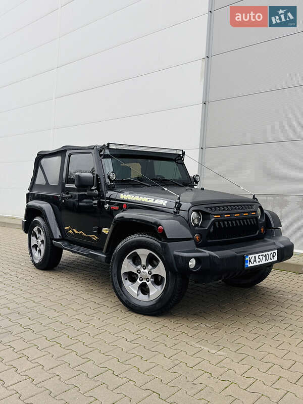 Внедорожник / Кроссовер Jeep Wrangler 2015 в Киеве фото 2 Внедорожник / Кроссовер Jeep Wrangler 2015 в Киеве