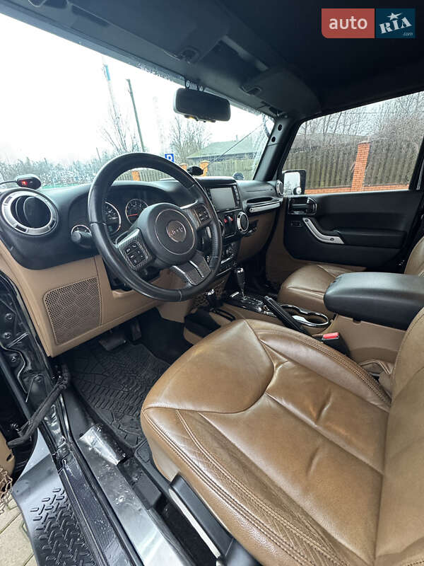 Внедорожник / Кроссовер Jeep Wrangler 2015 в Киеве фото 20 Внедорожник / Кроссовер Jeep Wrangler 2015 в Киеве