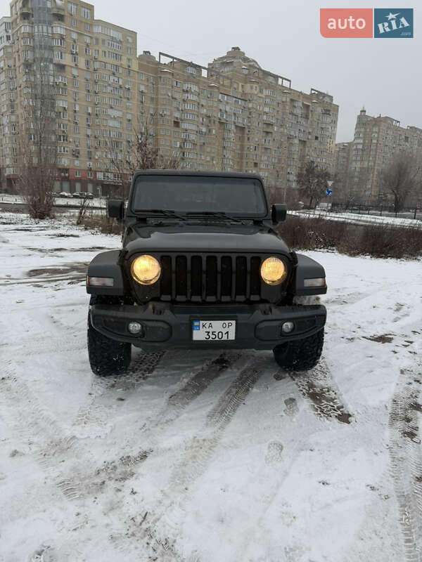 Внедорожник / Кроссовер Jeep Wrangler 2022 в Киеве