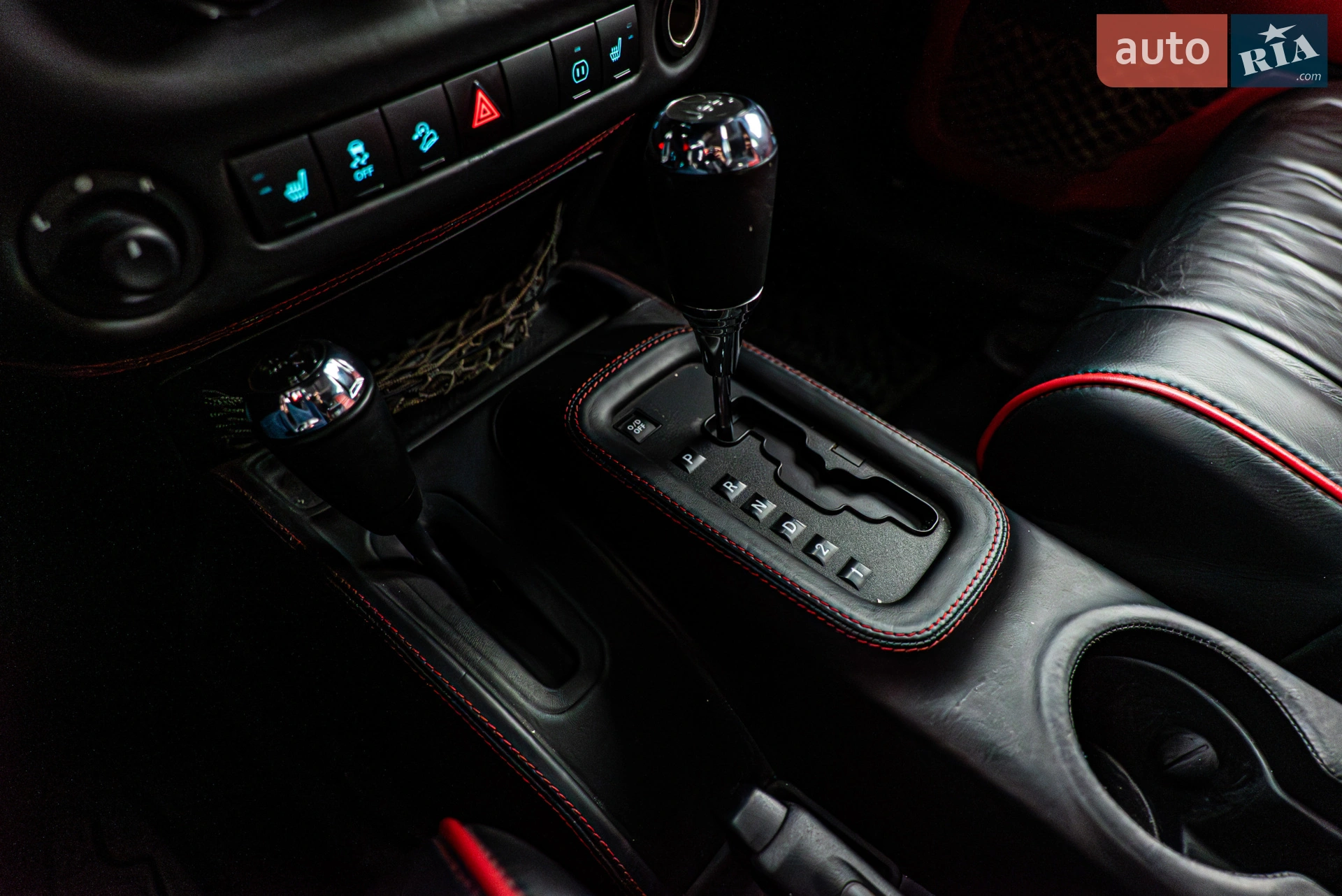 2011 Jeep Wrangler - мініатюра 19