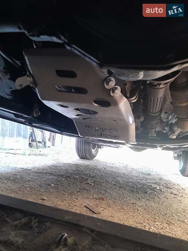 Внедорожник / Кроссовер Jeep Wrangler 2021 в Кропивницком фото 15 Внедорожник / Кроссовер Jeep Wrangler 2021 в Кропивницком