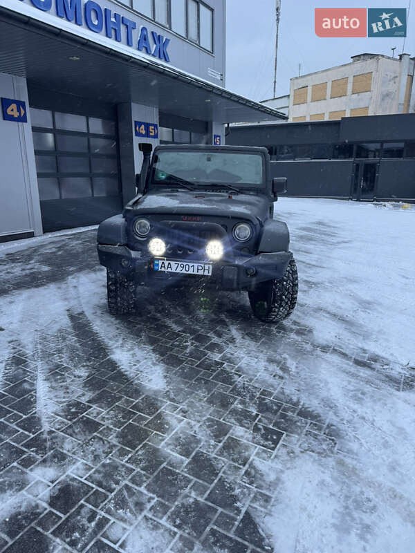 Jeep Wrangler 2011 Jeep Wrangler 2011