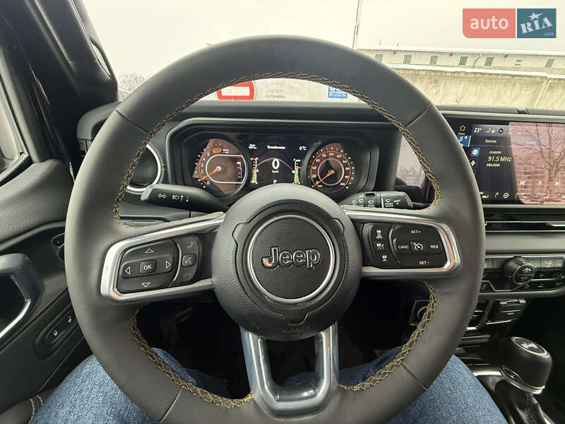 Внедорожник / Кроссовер Jeep Wrangler 2024 в Львове