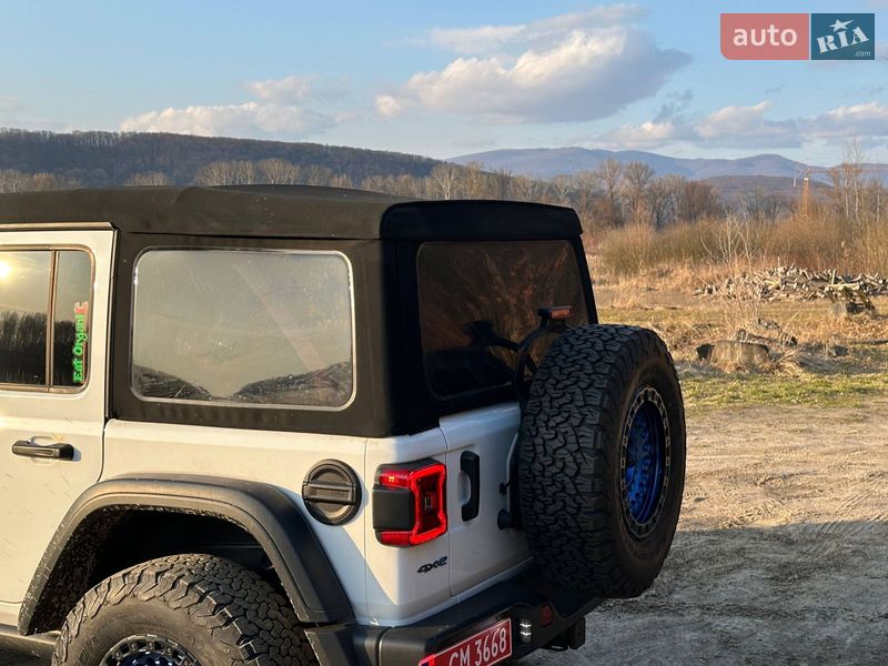 Внедорожник / Кроссовер Jeep Wrangler 2024 в Ужгороде