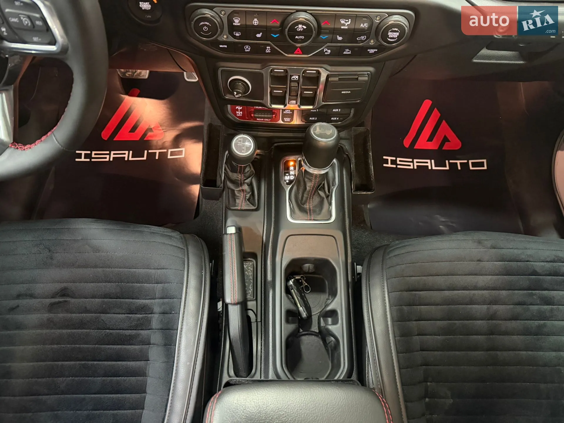 2023 Jeep Wrangler - мініатюра 27