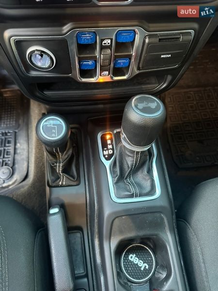 Внедорожник / Кроссовер Jeep Wrangler 2021 в Виноградове