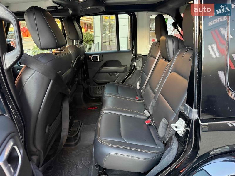 Внедорожник / Кроссовер Jeep Wrangler 2024 в Львове