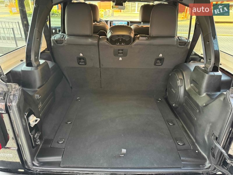 Внедорожник / Кроссовер Jeep Wrangler 2024 в Львове