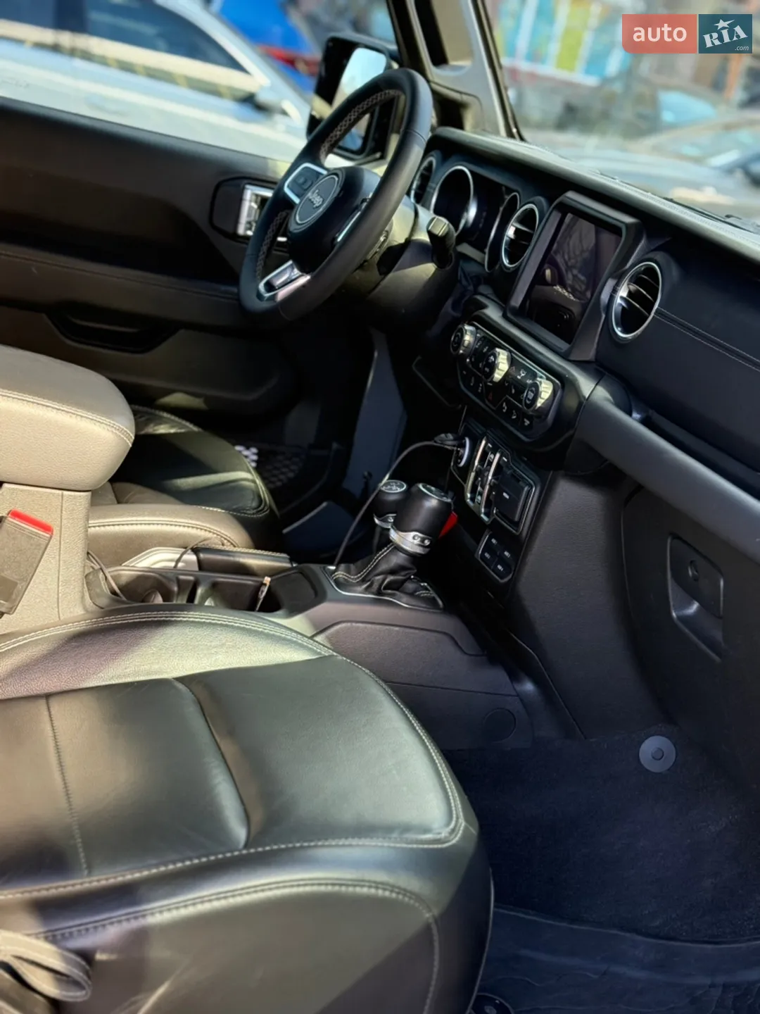2022 Jeep Wrangler - мініатюра 10