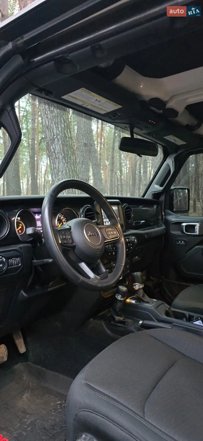 2022 Jeep Wrangler - мініатюра 13