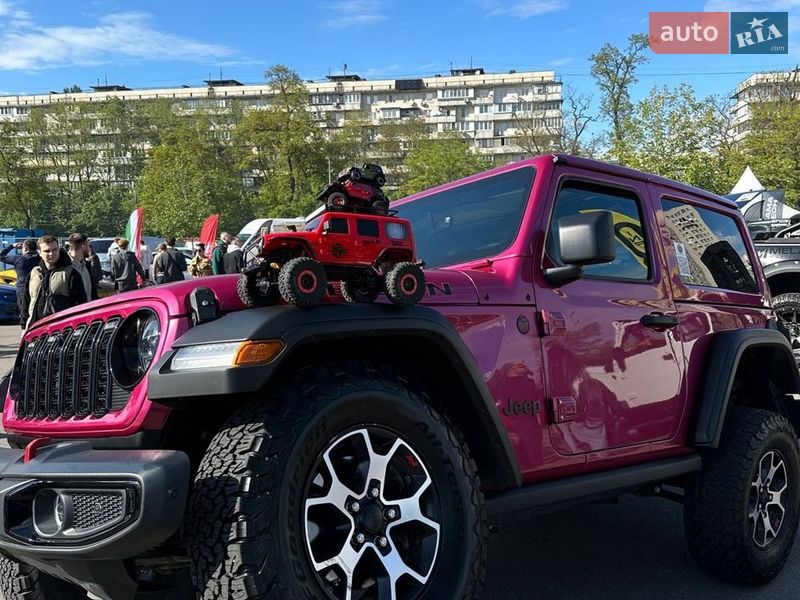 Внедорожник / Кроссовер Jeep Wrangler 2021 в Киеве
