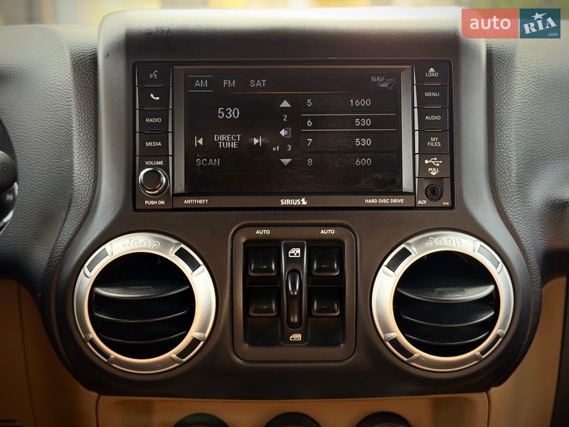 Внедорожник / Кроссовер Jeep Wrangler 2013 в Киеве фото 48 Внедорожник / Кроссовер Jeep Wrangler 2013 в Киеве