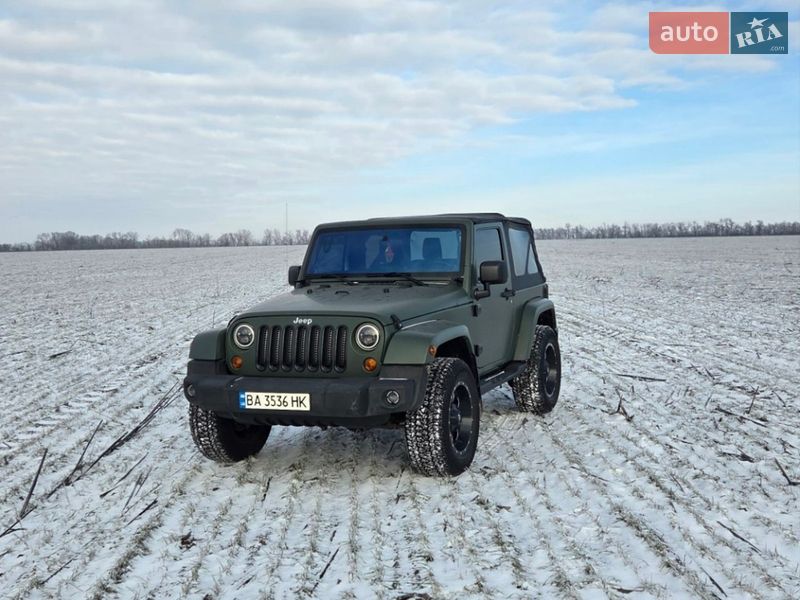 Позашляховик / Кросовер Jeep Wrangler 2013 в Кропивницькому