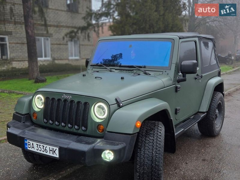 Позашляховик / Кросовер Jeep Wrangler 2013 в Кропивницькому