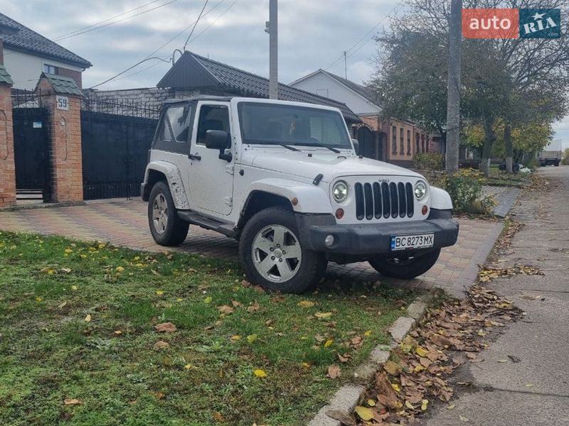 Позашляховик / Кросовер Jeep Wrangler 2013 в Кропивницькому