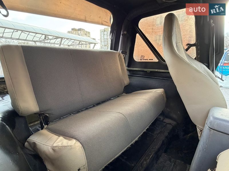 Внедорожник / Кроссовер Jeep Wrangler 2000 в Киеве