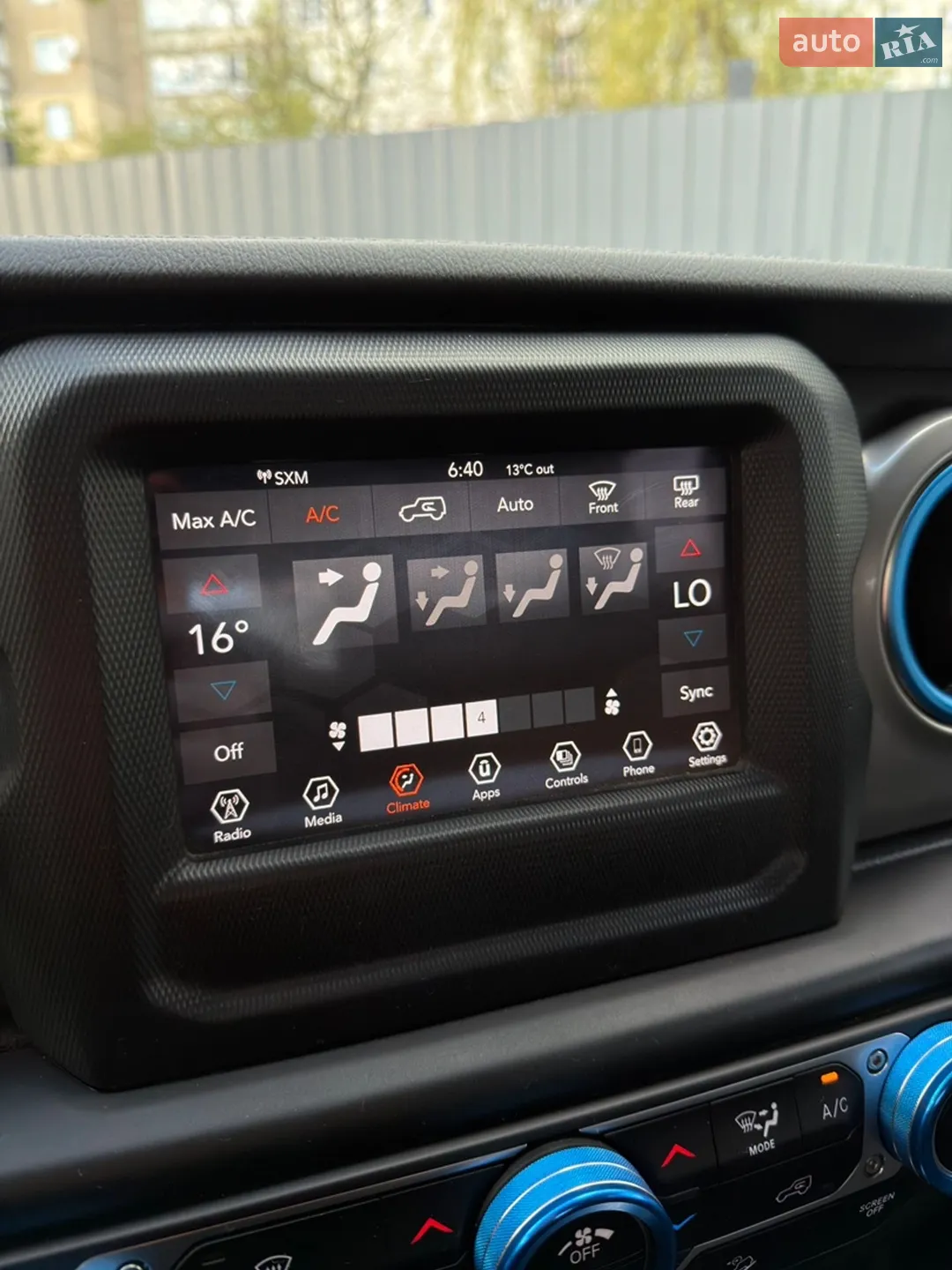 2021 Jeep Wrangler - мініатюра 24