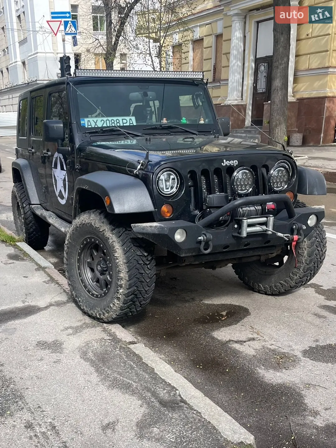 2011 Jeep Wrangler - мініатюра 3