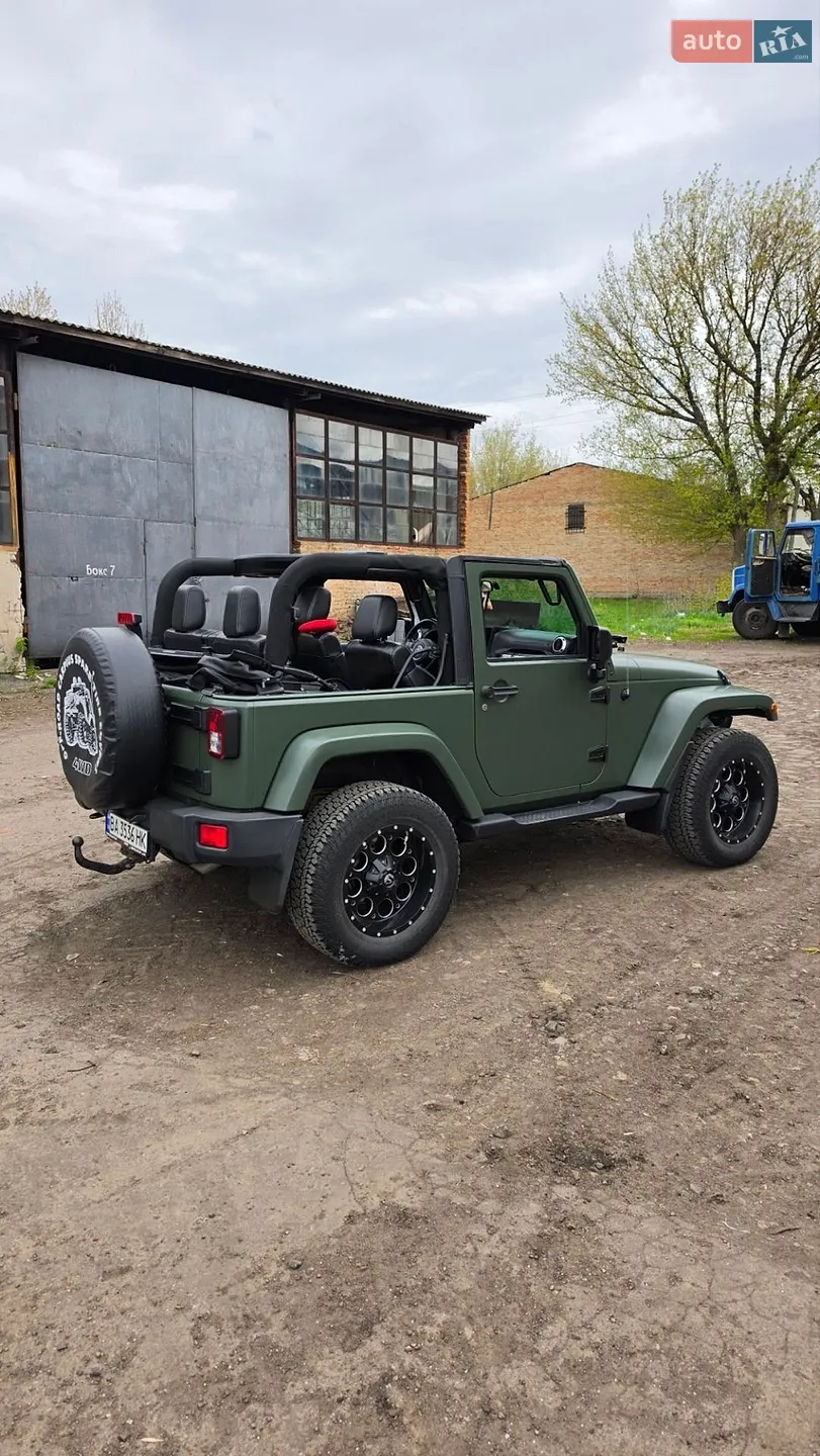2013 Jeep Wrangler - мініатюра 4