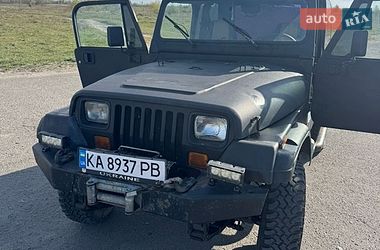 Позашляховик / Кросовер Jeep Wrangler 1992 в Березному