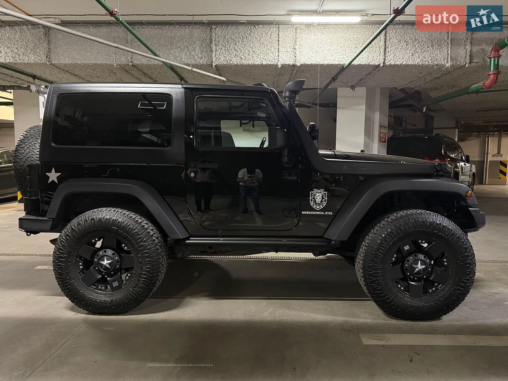 2011 Jeep Wrangler - мініатюра 12