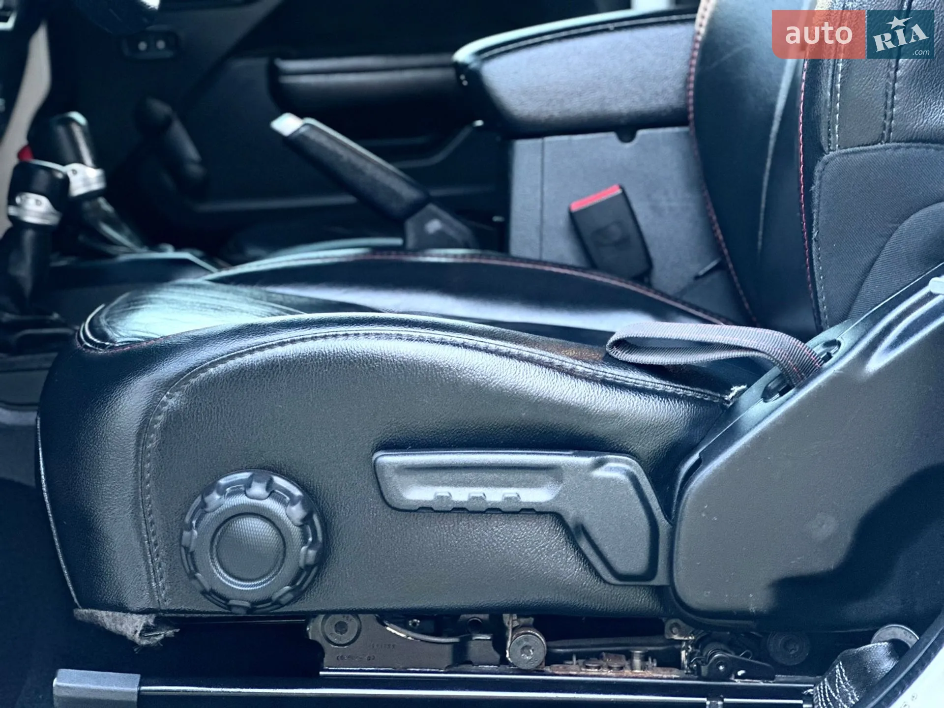 2019 Jeep Wrangler - мініатюра 72