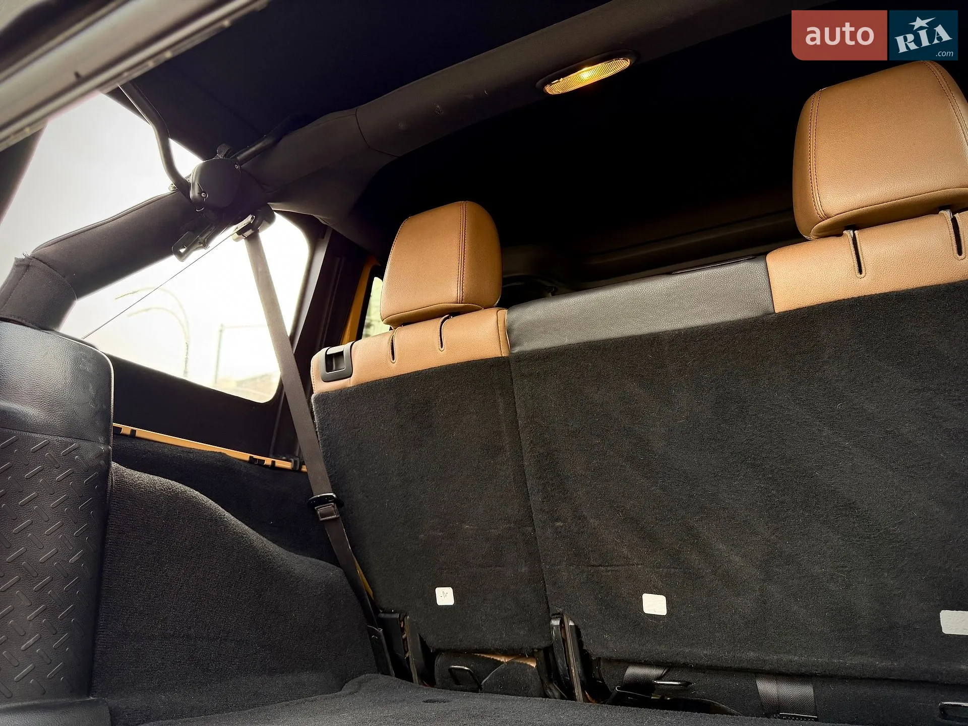 2013 Jeep Wrangler - мініатюра 25