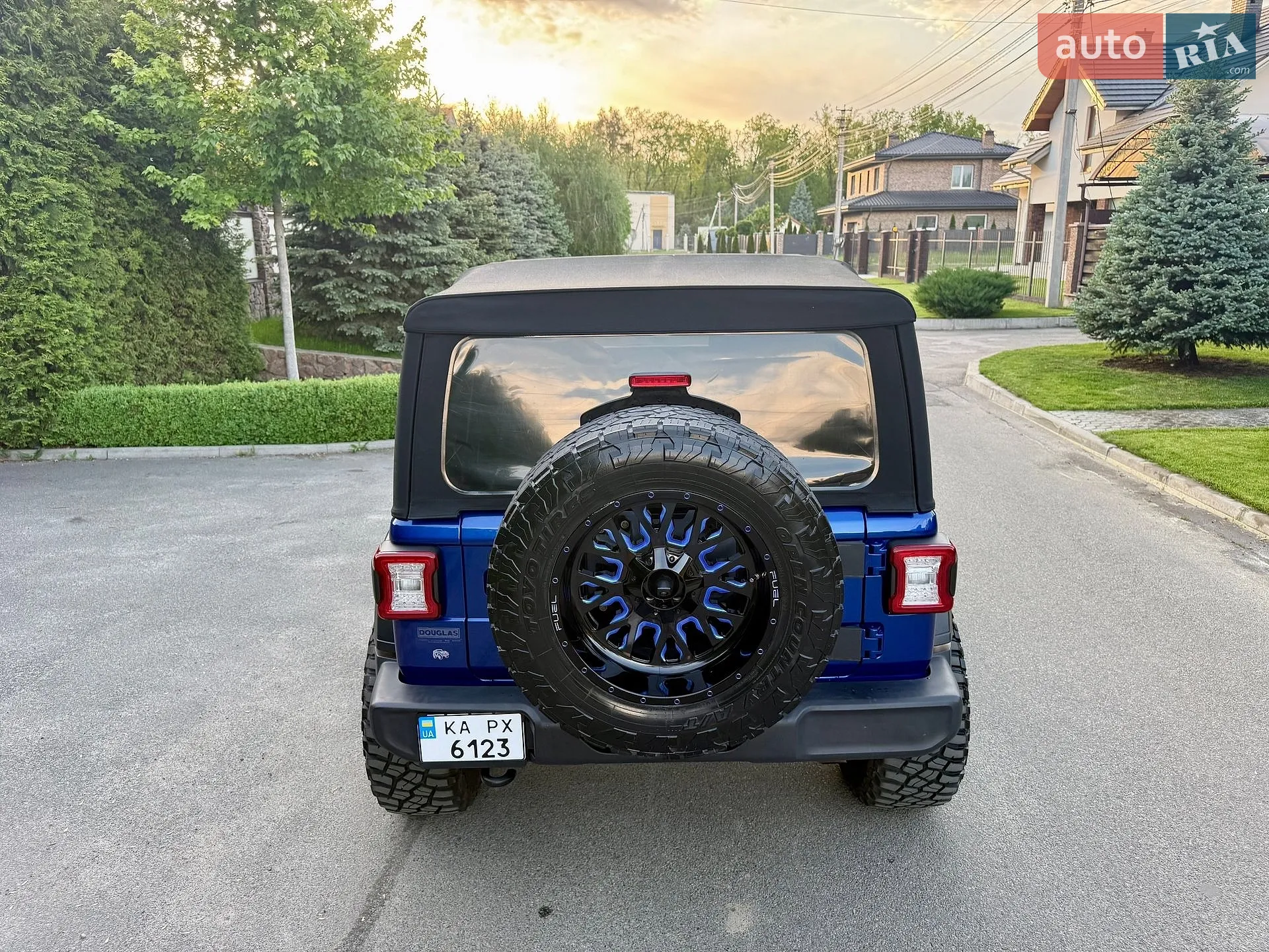 2019 Jeep Wrangler - мініатюра 26