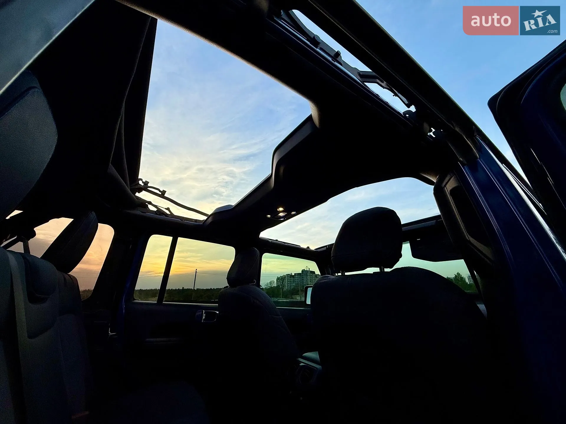 2019 Jeep Wrangler - мініатюра 117
