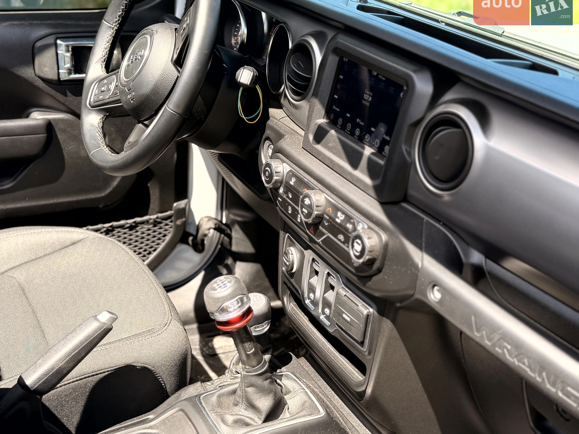 2021 Jeep Wrangler - мініатюра 11