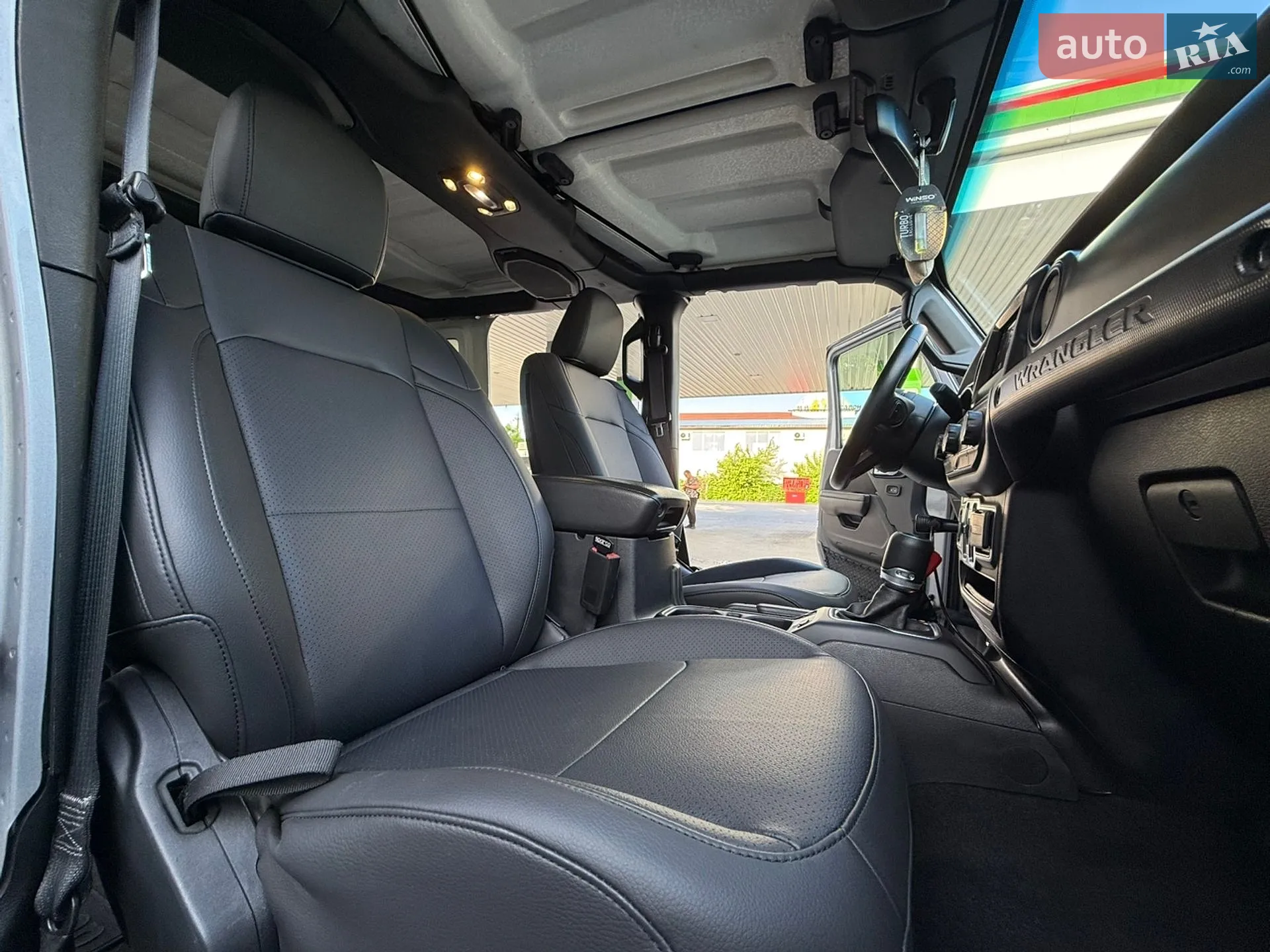 2018 Jeep Wrangler - мініатюра 25