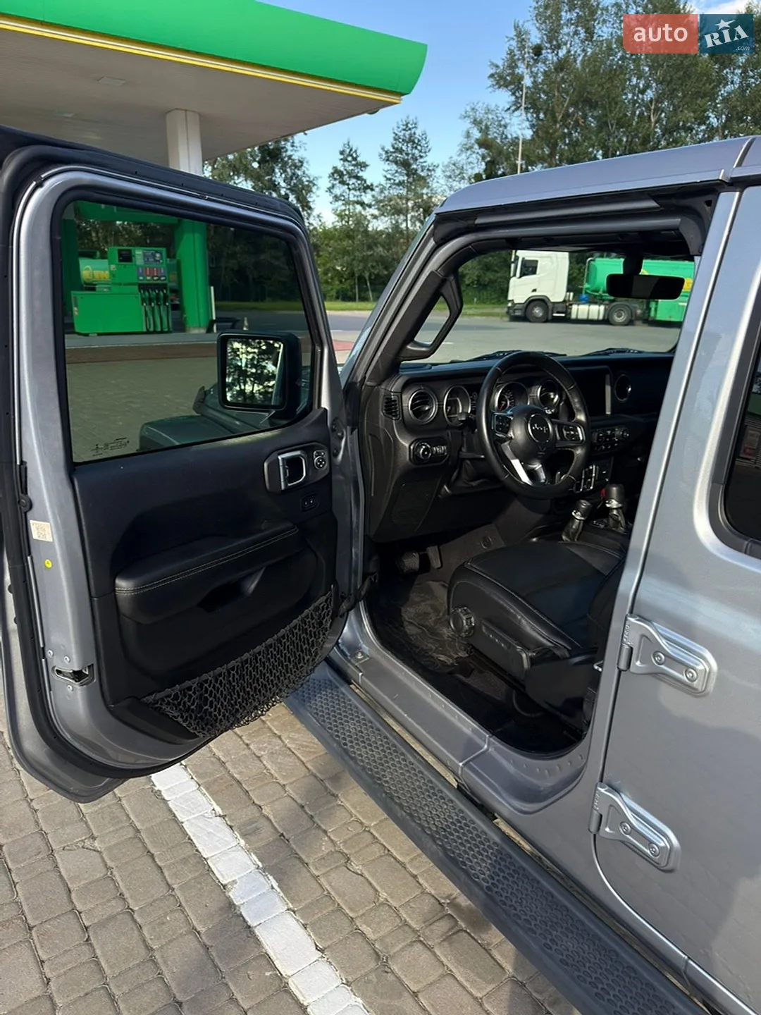 2018 Jeep Wrangler - мініатюра 20