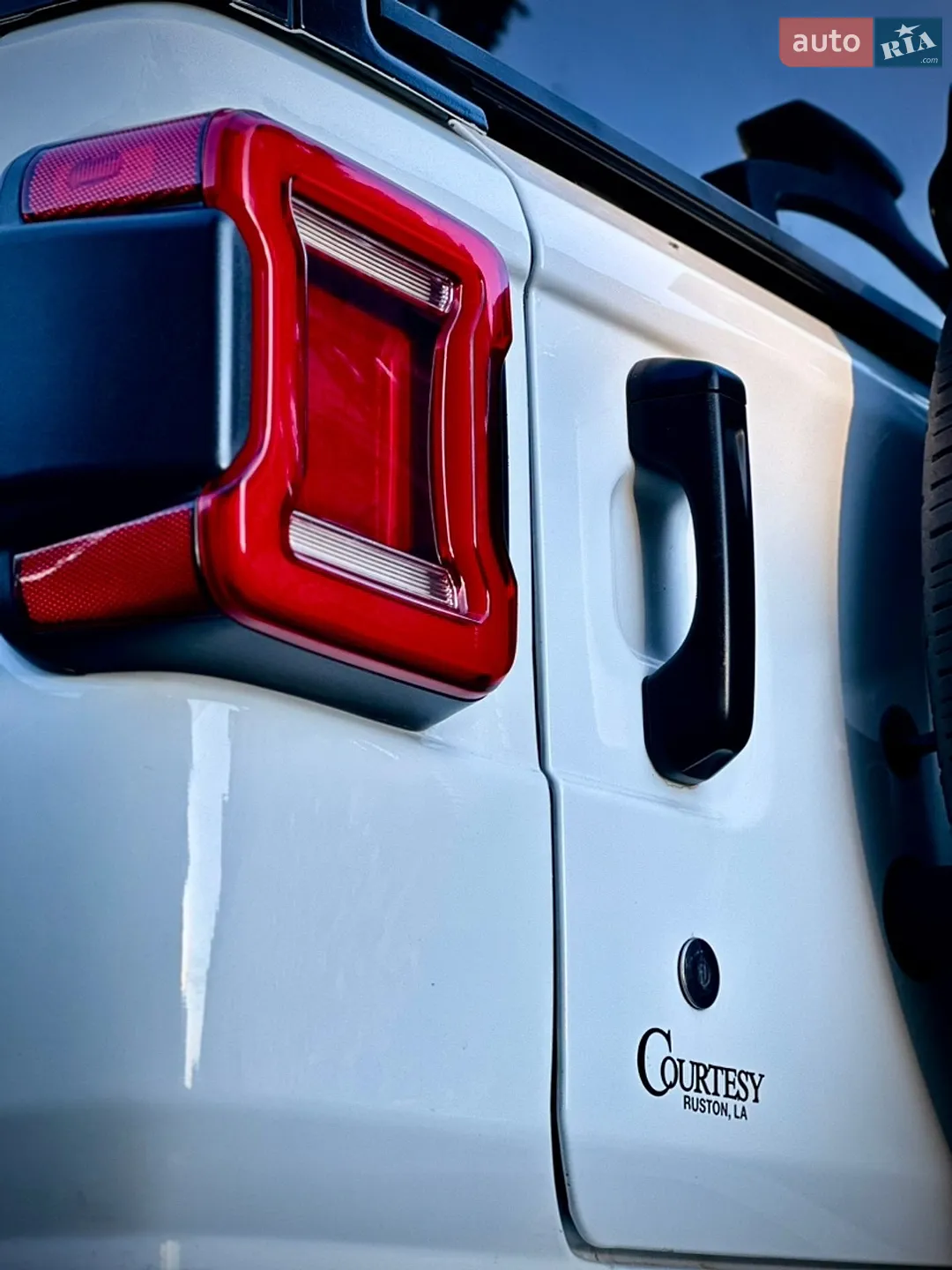 2019 Jeep Wrangler - мініатюра 11