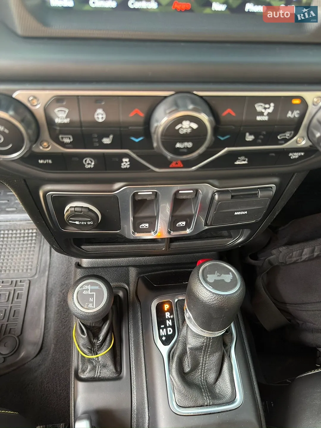 2021 Jeep Wrangler - мініатюра 40