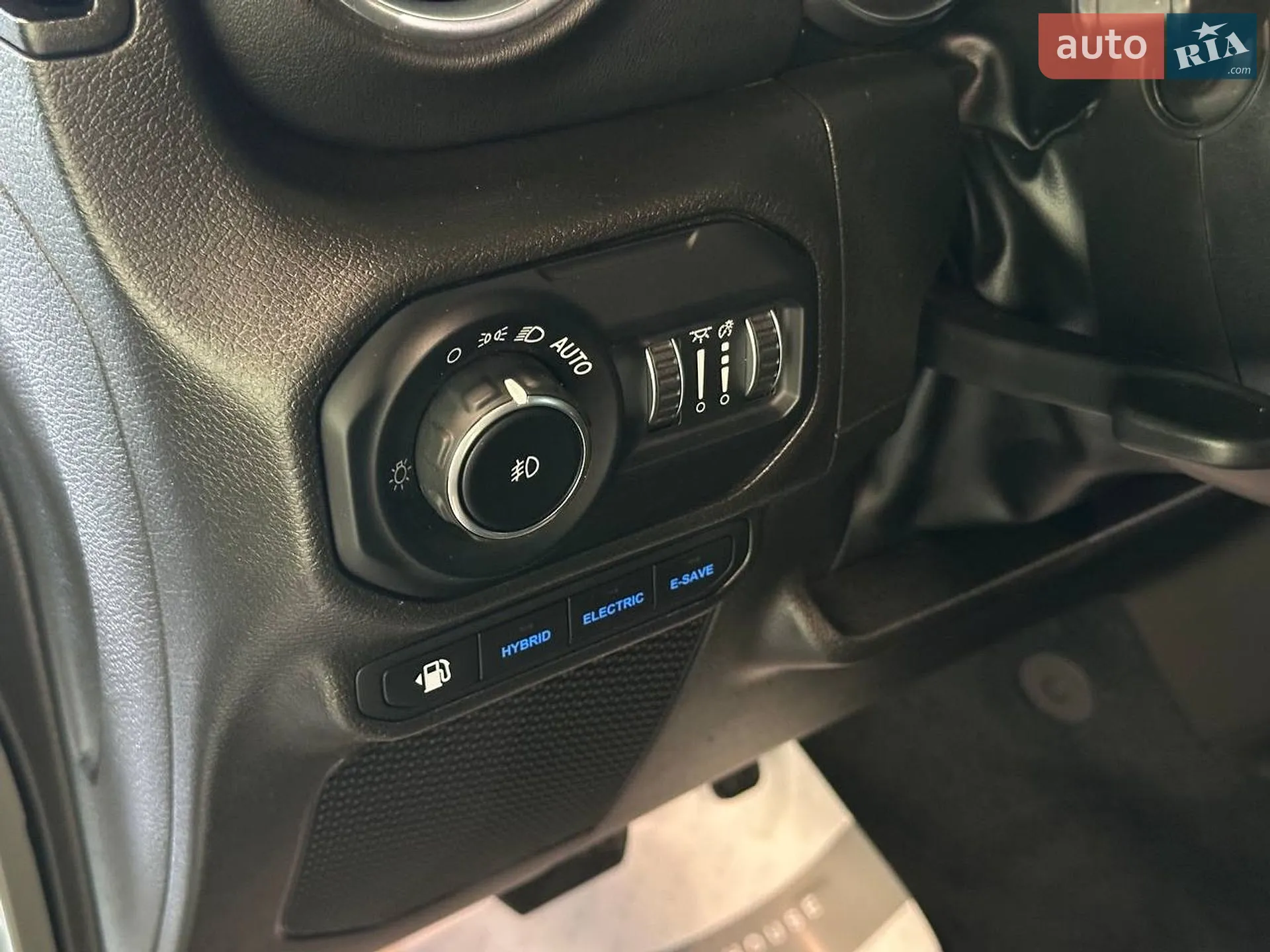 2022 Jeep Wrangler - мініатюра 16