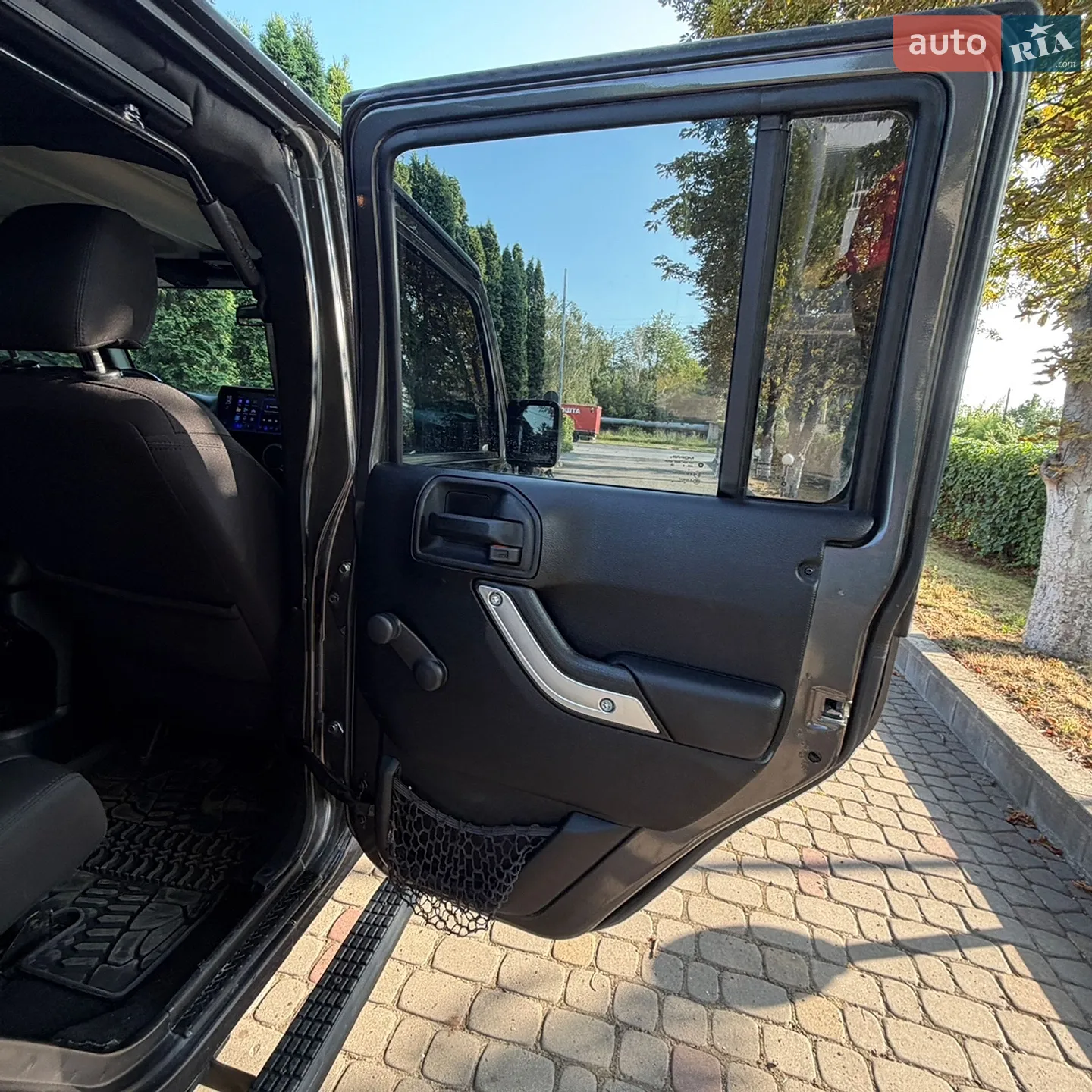 2016 Jeep Wrangler - мініатюра 42