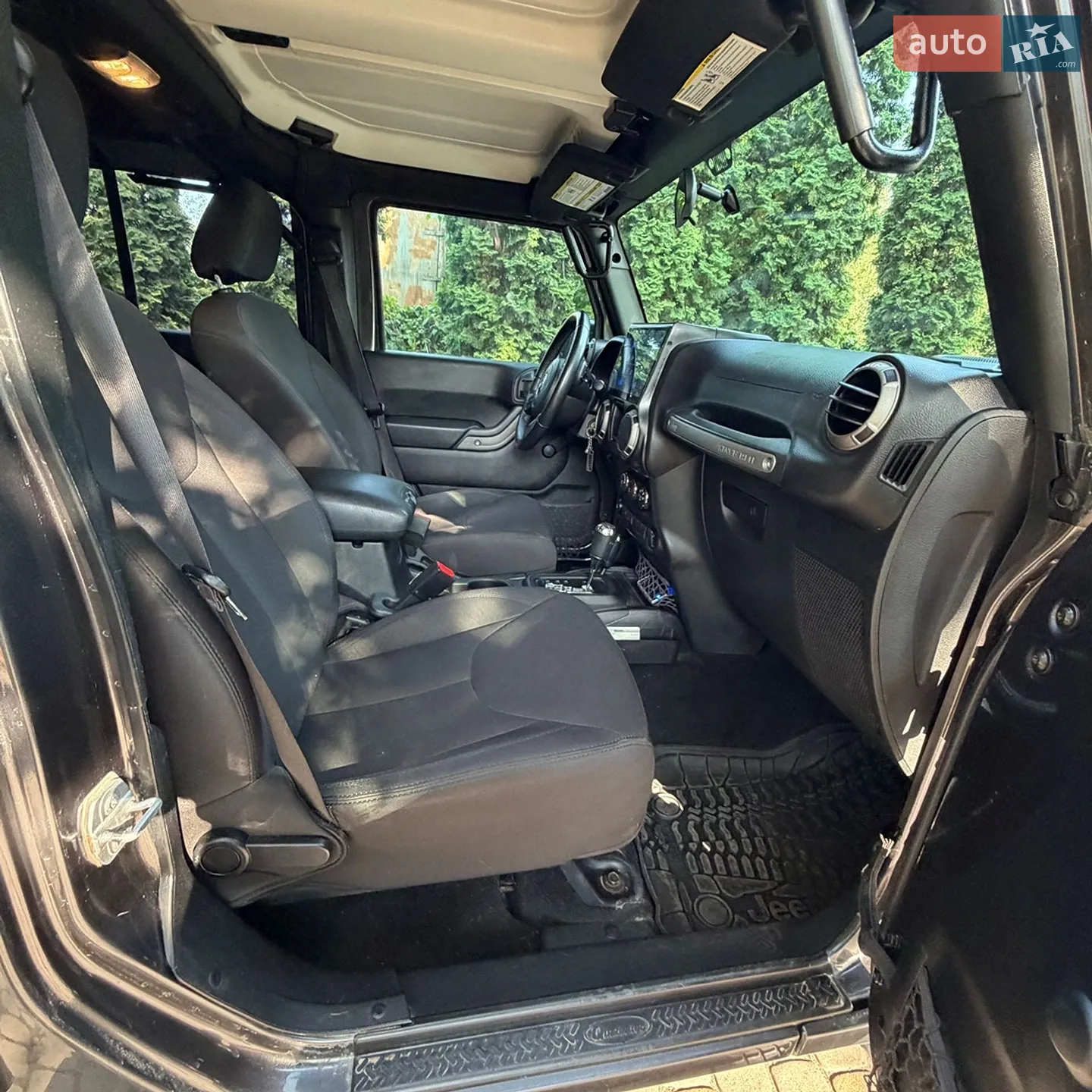 2016 Jeep Wrangler - мініатюра 45
