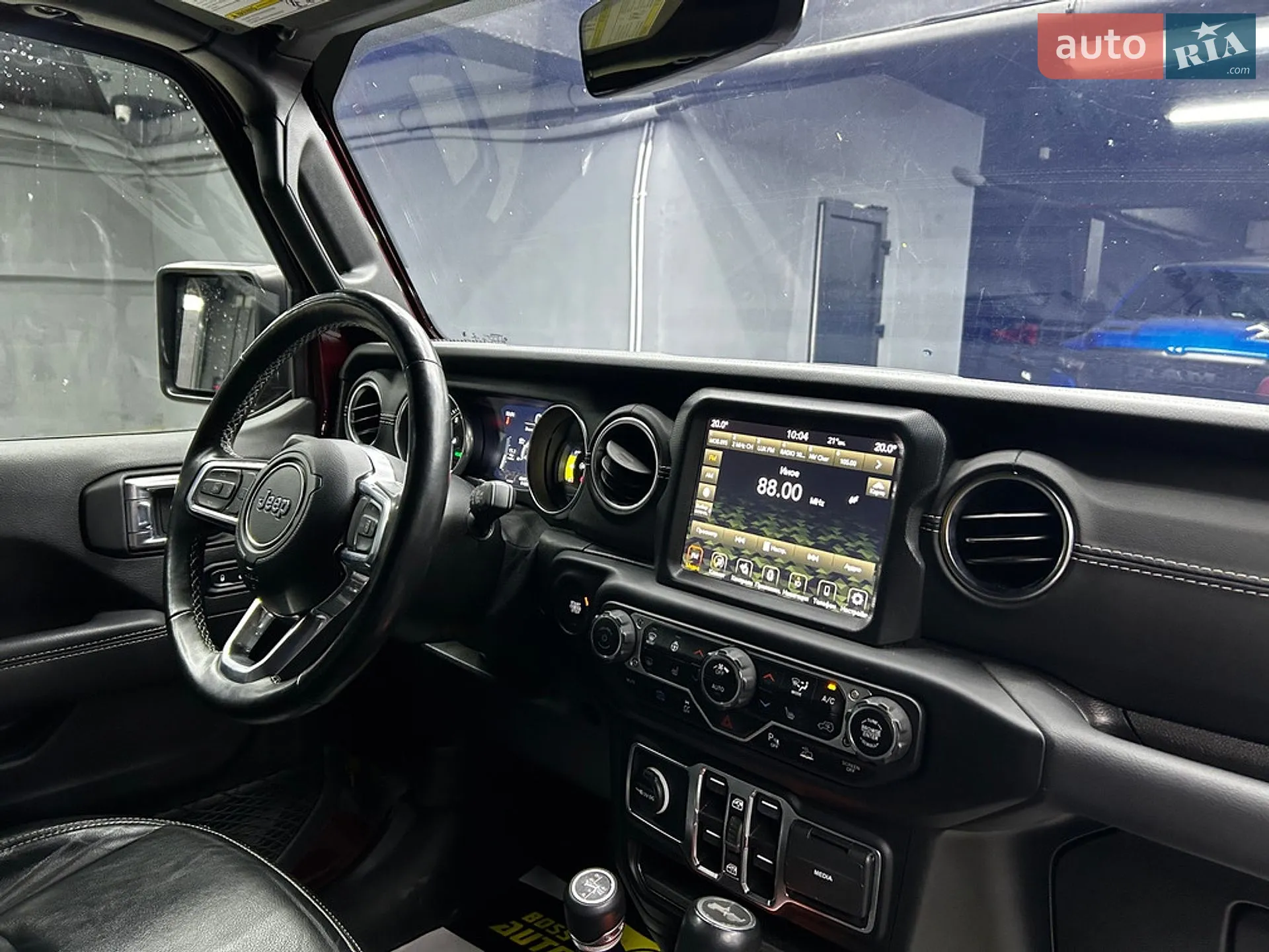 2021 Jeep Wrangler - мініатюра 28